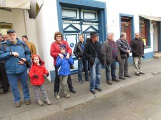 Pripazite: Neke gradske ulice bit će zatvorene za promet. Ne sjedajte za upravljač, ako ste pili alkohol