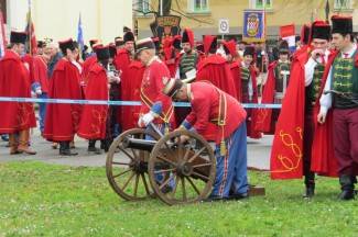 Pripazite: Neke gradske ulice bit će zatvorene za promet. Ne sjedajte za upravljač, ako ste pili alkohol