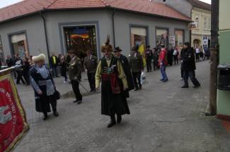 Pripazite: Neke gradske ulice bit će zatvorene za promet. Ne sjedajte za upravljač, ako ste pili alkohol