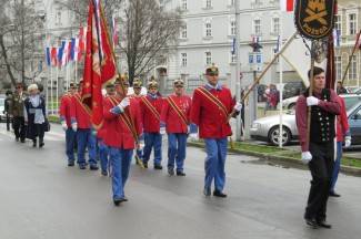Pripazite: Neke gradske ulice bit će zatvorene za promet. Ne sjedajte za upravljač, ako ste pili alkohol