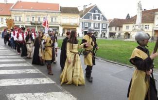 Pripazite: Neke gradske ulice bit će zatvorene za promet. Ne sjedajte za upravljač, ako ste pili alkohol