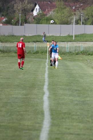 ¨Nema govora o krizi u Hajduku. Osigurali smo ostanak u 4. ligi, tu zaslužujemo biti¨