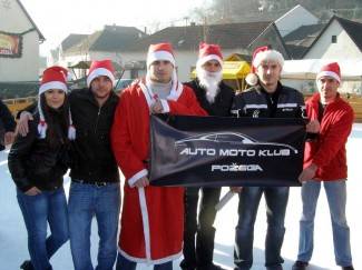 Požega: Moto mrazovi s mališanima