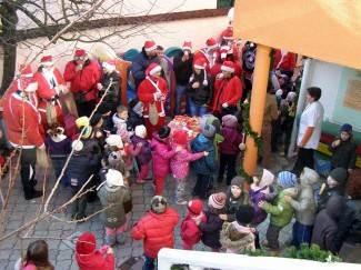 Požega: Moto mrazovi s mališanima