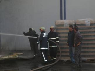 Spašavanje Studenca: Vatrogasci i radnici protiv vatre i dima