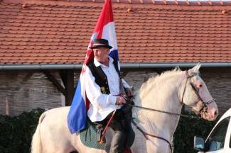 Grabarje: Smotra folklora ¨Poljadija u srcu¨