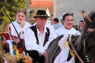 Grabarje: Smotra folklora ¨Poljadija u srcu¨