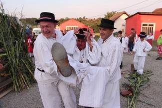 Grabarje: Smotra folklora ¨Poljadija u srcu¨