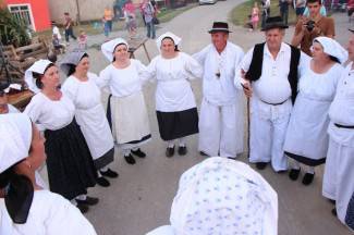 Grabarje: Smotra folklora ¨Poljadija u srcu¨