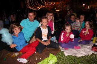 Kino pod zvijezdama: Čudovišna priča u Parizu