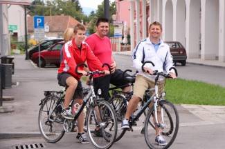 Subotnja šetnja Požegom, Pleternicom i Pakracom