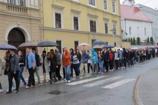 Procesija i misa: Požeški vjernici proslavili blagdan sv. Terezije