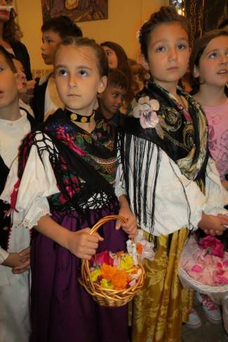 Procesija i misa: Požeški vjernici proslavili blagdan sv. Terezije