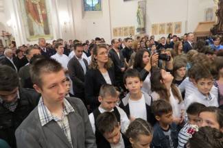 Procesija i misa: Požeški vjernici proslavili blagdan sv. Terezije