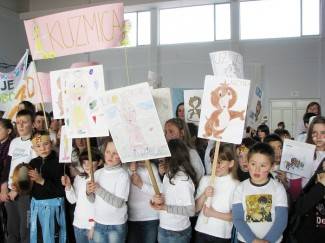 Pleternica: Lino višebojac u OŠ fra Kaje Adžića