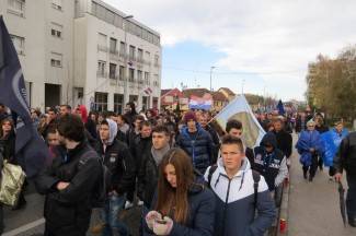 Vukovar: Žitelji požeške županije u Koloni sjećanja