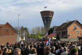 Vukovar: Žitelji požeške županije u Koloni sjećanja