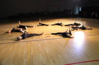 Pleterničke mažoretkinje priredile doček Djedu Božićnjaku