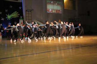 Pleterničke mažoretkinje priredile doček Djedu Božićnjaku