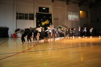 Pleterničke mažoretkinje priredile doček Djedu Božićnjaku