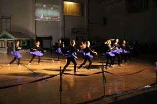 Pleterničke mažoretkinje priredile doček Djedu Božićnjaku