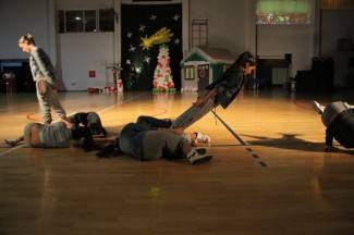 Pleterničke mažoretkinje priredile doček Djedu Božićnjaku