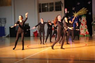 Pleterničke mažoretkinje priredile doček Djedu Božićnjaku