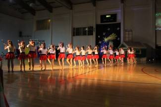 Pleterničke mažoretkinje priredile doček Djedu Božićnjaku