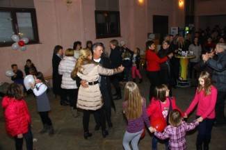 Pleternica: Humanitarna zabava za Udrugu ¨Osmjeh¨