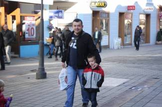 Lijep i sunčan dan: Subotnja šetnja Požegom, 20.12.2014.