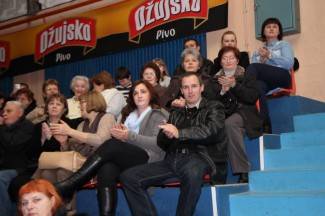 Bisernica & prijatelji - humanitarni koncert za Udrugu MI