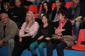 Bisernica & prijatelji - humanitarni koncert za Udrugu MI