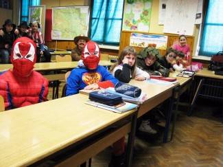 Požega: Maškare u Kanižlićevoj školi