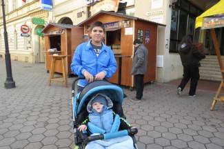 Šetnja gradom: Sunčani Badnjak u Požegi