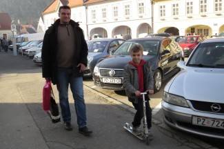 Šetnja gradom: Sunčani Badnjak u Požegi