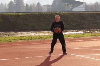 Šetnja gradom: Sunčani Badnjak u Požegi