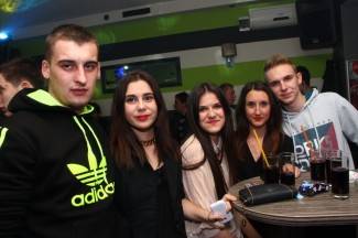 Noćni život: Badnjak u Požegi