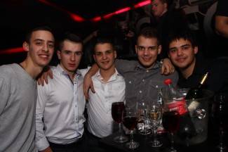 Noćni život: Badnjak u Požegi