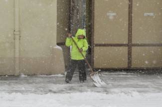 Pao nam je snijeg: Fotografije iz Požege, Pleternice, Pakraca, Lipika i Kutjeva