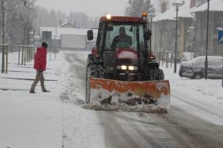 Pao nam je snijeg: Fotografije iz Požege, Pleternice, Pakraca, Lipika i Kutjeva
