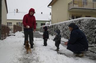 Pao nam je snijeg: Fotografije iz Požege, Pleternice, Pakraca, Lipika i Kutjeva
