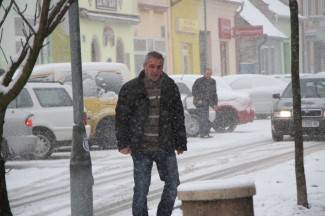 Pao nam je snijeg: Fotografije iz Požege, Pleternice, Pakraca, Lipika i Kutjeva