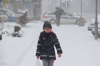 Pao nam je snijeg: Fotografije iz Požege, Pleternice, Pakraca, Lipika i Kutjeva