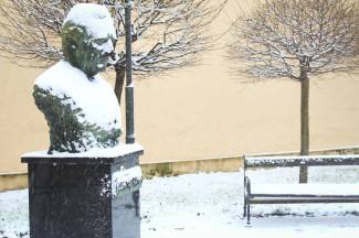 Pao nam je snijeg: Fotografije iz Požege, Pleternice, Pakraca, Lipika i Kutjeva