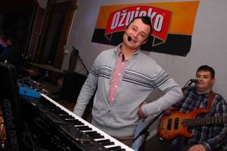 Doček nove 2015. u požeškim i pleterničkim kafićima