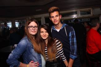 Doček nove 2015. u požeškim i pleterničkim kafićima