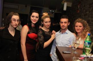 Doček nove 2015. u požeškim i pleterničkim kafićima