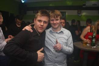 Doček nove 2015. u požeškim i pleterničkim kafićima