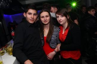 Doček nove 2015. u požeškim i pleterničkim kafićima