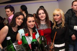 Doček nove 2015. u požeškim i pleterničkim kafićima